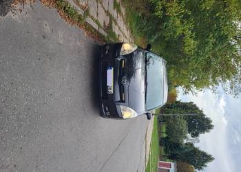 Sprzedam samochód osobowy