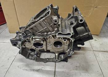 Honda VTR 1000 cylinder vtr1000 cylindry karter blok kartery firestorm