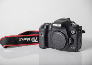 Aparat Canon 7D Mark II