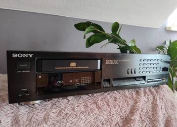 Odtwarzacz CD Sony cdp 715 z pilotem.
