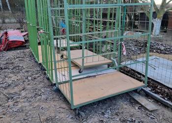 Regały na kółkach