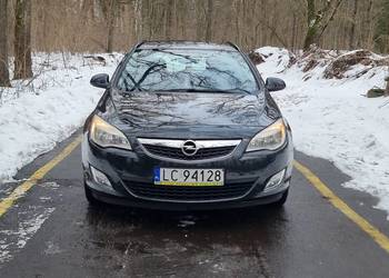 Opel Astra J 2012 rok 1.6 Benzyna + Gaz