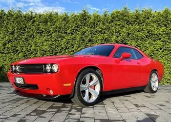 Dodge Challenger SRT8