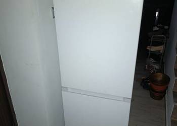 Lodówka Gorenje RK4161PW4 z zamrażalnikiem dolnym 161,3 cm Biała