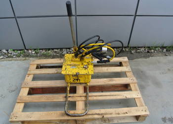 POMPKA HYDRAULICZNA RĘCZNA ENERPAC P-464 690 BAR +