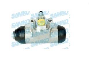 CYLINDEREK HAMULCOWY SUZUKI SJ410 1.0 81- 33 kW 45 KM CYLINDEREK HAMULCOWY SUZUKI SJ410 1.0 81- 33 kW 45 KM