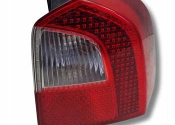 LAMPA PRAWA Volvo V70 III XC70 TYLNIA TYLNA prawy tył LED 31276840