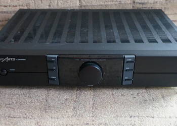 wzmacniacz Grundig Fine Art V12