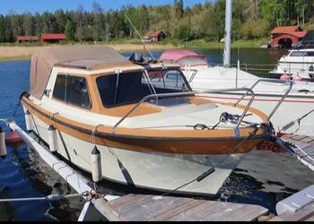Łódź motorowa 670 z volvo penta