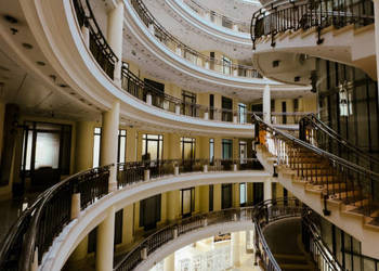 Wynajem lokalu 96.5m2 Warszawa