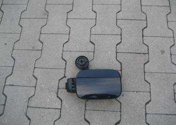 audi a4 b8 08-12r kombi klapka wlewu paliwa benzyna 8k0809999a kod LZ9Y