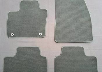Oryginalne dywaniki Volvo XC40 C40 EX40 32357638 Charcoal komplet NOWE OEM