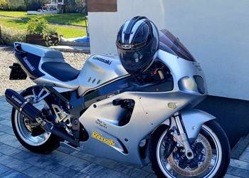 Kawasaki zx7r Silver