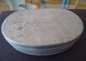 PRL. Śniadaniówka aluminiowa. Prezent.