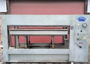 Prasa półkowa MANEA