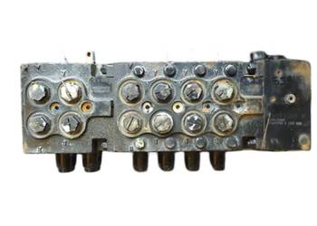 Parker 161B7002 H (Parker 209A21266) rozdzielacz hydrauliczny