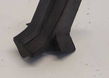 VW TIGUAN II WYGŁUSZENIE PODSZYBIA PRAWE 5NA864760A