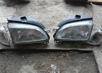 Lampy  lampa reflektor przód prawa Arosa