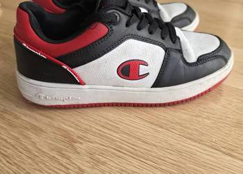 Buty młodzieżowe sneakersy Champion czarno-biało-czerwone r. 37.5