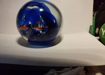 kula szklana PRL z rybami