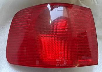 Lampa tylna narożna lewa USA (czerwona) – Audi 100 C4 / A6 C4 / S6 C4 Sedan