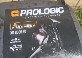 Kołowrotek Prologic Avenger XD 8000 FD