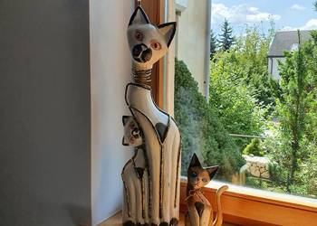 Figurki Koty z drewna wys. 65 i 25 cm