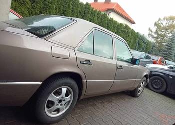 Mercedes W124 300D
