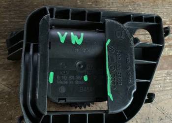 Silniczek klapy nagrzewnicy VW 0132801357 5Q0820536B modeli