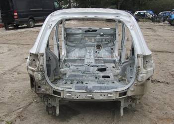 PAS TYLNY WANNA W13 MITSUBISHI OUTLANDER III PHEV