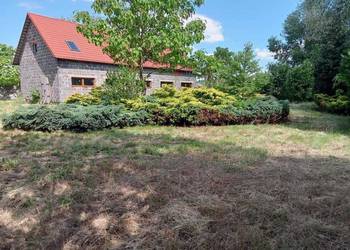 Działka budowlana 2450 m2 z budynkiem o pow. 350 m2, do rozbudowy.