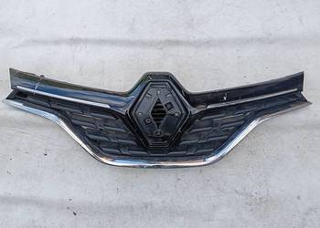 Renault Captur I atrapa, grill zderzaka.