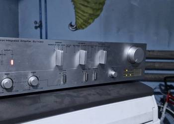 Amplituner Technics su-v303