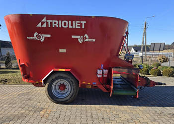 Wóz paszowy TRIOLIET SOLOMIX 2-1400 (14 m3)