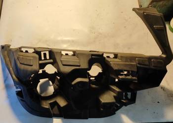 BMW X3 -  Plastik lampy prawej