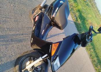 Skuter marki Aprilia sr50