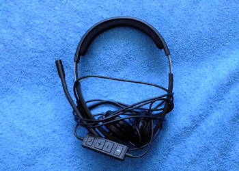 Sprzedam nowe słuchawki nauszne Logitech H570e Stereo Headset bez pudełka