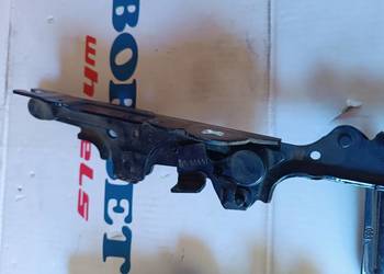 Zawiasy maski BMW f48