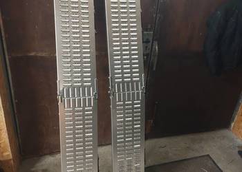 Najazdy rampy 180 cmx23 cm 400 kg obciążenie