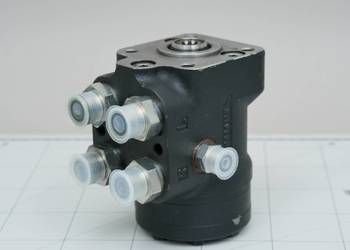 Orbitrol do koparki CAT M300 C D D2 F - zamiennik - zawór skrętu