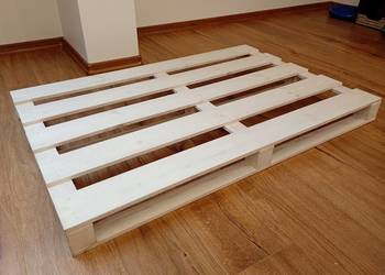 Paleta sosnowa biała