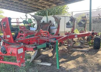 Agro Masz PO 4 resor pług obrotowy