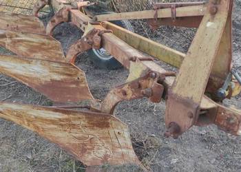 Pług zagonowy 4 skibowy czteroskibowy Rumptstad RD 430
