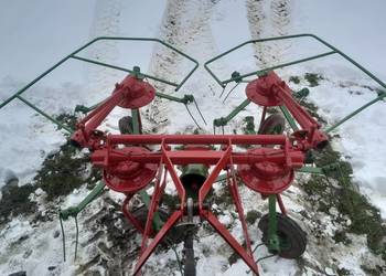 Przetrząsarka do siana