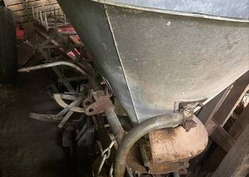 rozsiewacz nawozów rozsiewacz nawozów