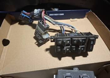 Przełącznik moduł podnoszenia szyb Jeep Grand Cherokee ZJ Przełącznik moduł podnoszenia szyb Jeep Grand Cherokee ZJ