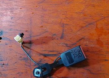 Zapinka pasa prawy przód Peugeot 207