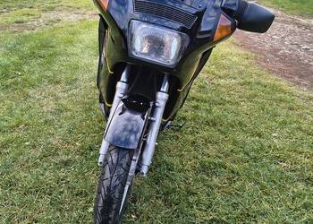 Kawasaki gtr 1000.87r.