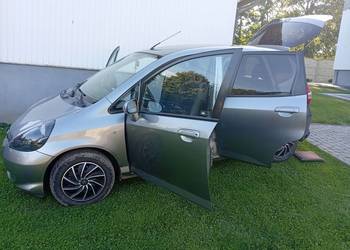 Sprzedam zamiana na Ciągnik rolniczy albo auto dostawcze