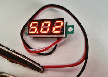 Woltomierz cyfrowy czerwony LED 0.28” DC 0-100V.